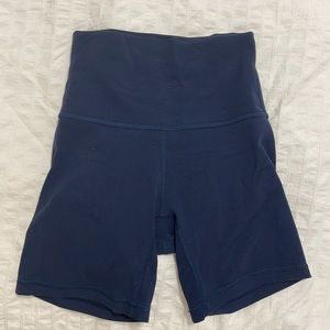 COPY - Lululemon 6” align shorts